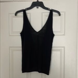 Lululemon - Black Mix & Mingle Tank - V-Neck Women's Top - XS- S